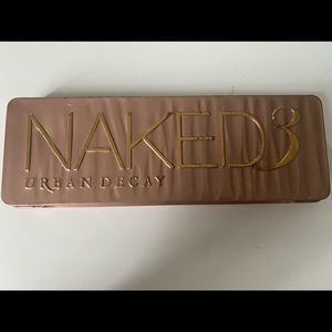 Naked 3 eyeshadow pallet